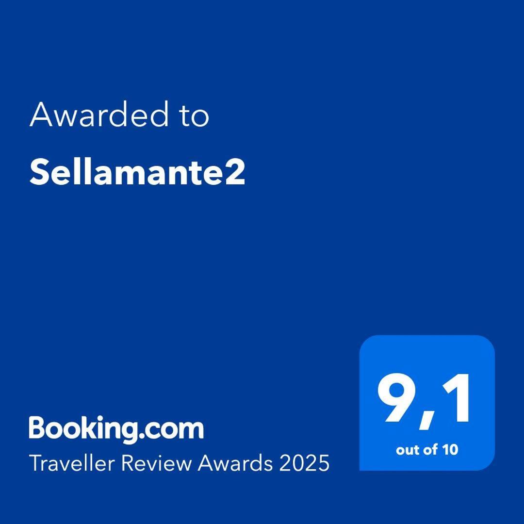 Sellamante2 Ribadesella Buitenkant foto